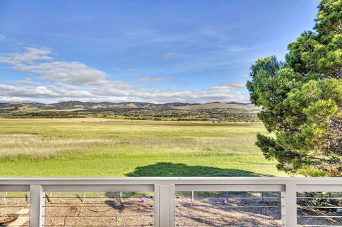 Sea View At Silver Sands - C21 SouthCoast Holidays - Accommodation Coffs Harbour 2