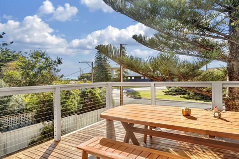 Sea View At Silver Sands - C21 SouthCoast Holidays - Accommodation Coffs Harbour 1