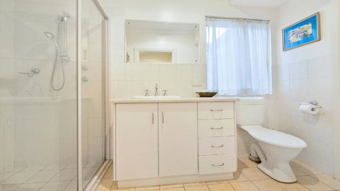 GOUGER 265 - Accommodation Coffs Harbour 10