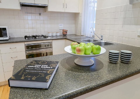 GOUGER 265 - Accommodation Coffs Harbour 3