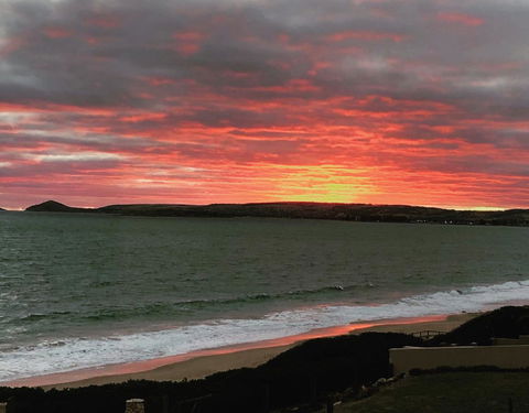 Southern Sands\' Beachfront Apartment - Accommodation Coffs Harbour 20