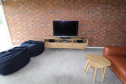 Southern Sands\' Beachfront Apartment - Accommodation Coffs Harbour 3