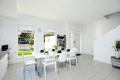 Blue Zone - Aldinga Beach - Accommodation Coffs Harbour 6