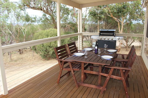 Cabernet Cottage - Accommodation Coffs Harbour 1