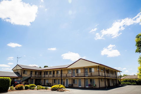 Lilac City Motor Inn & Steakhouse - Accommodation Coffs Harbour 0