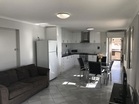 Beachside & Jetty View Apartment 6 - Captain\'s Apt - Accommodation Coffs Harbour 17