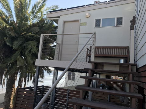 Beachside & Jetty View Apartment 6 - Captain\'s Apt - Accommodation Coffs Harbour 7