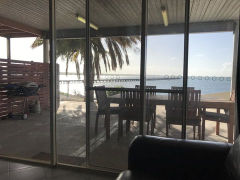 Beachside & Jetty View Apartment 6 - Captain\'s Apt - Accommodation Coffs Harbour 36
