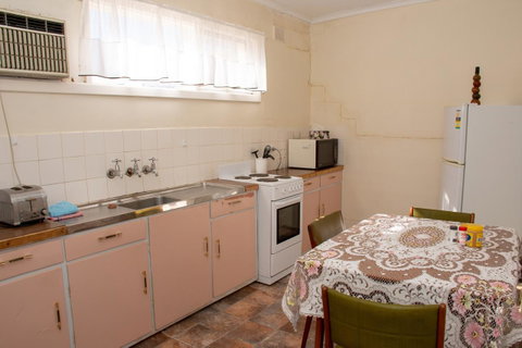 Kimba Units - Accommodation Coffs Harbour 20