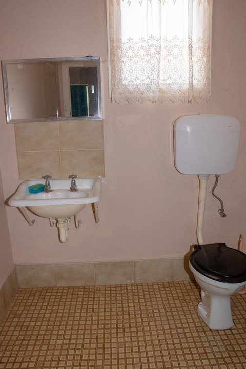 Kimba Units - Accommodation Coffs Harbour 3