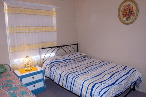 Kimba Units - Accommodation Coffs Harbour 14