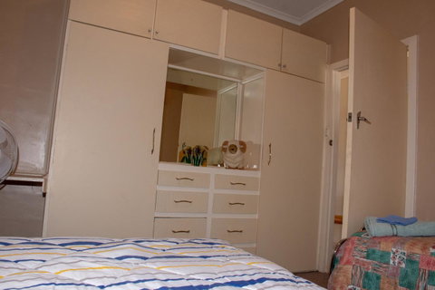 Kimba Units - Accommodation Coffs Harbour 12