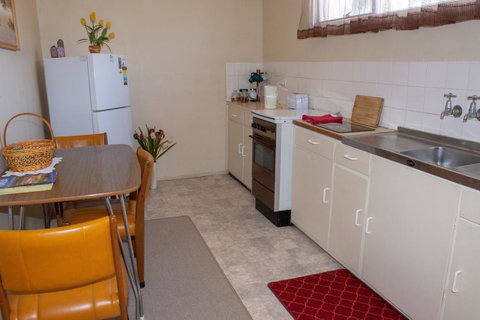 Kimba Units - Accommodation Coffs Harbour 7