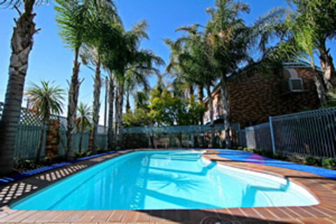 Cattlemans Country Motor Inn & Serviced Apartments - Accommodation Coffs Harbour 0