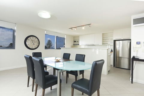 Sevan Apartments Forster - Accommodation Coffs Harbour 4