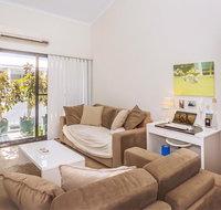 Home Apartment - Perth City Centre - Free WiFi - Accommodation Coffs Harbour