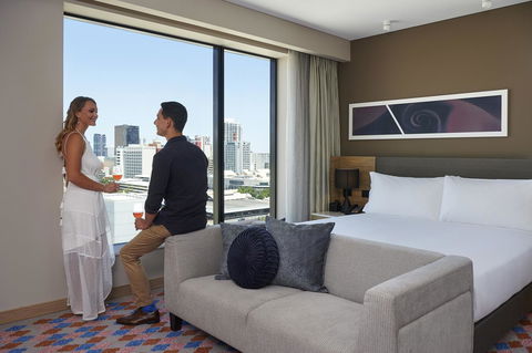 Doubletree By Hilton Perth Northbridge - Accommodation Coffs Harbour 15