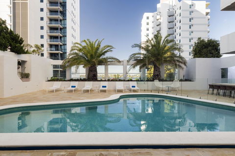 Pan Pacific Perth - Accommodation Coffs Harbour 13