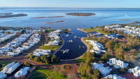 Mandurah Quay Resort - Accommodation Coffs Harbour 8