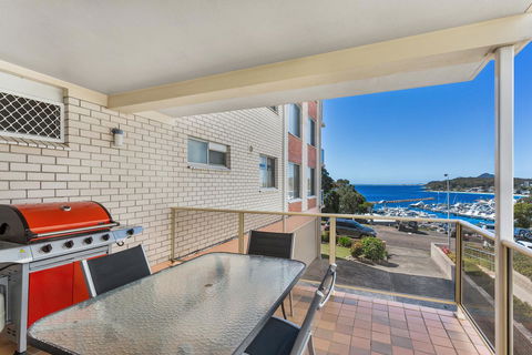 Laman Lodge, Unit 2, 15 Laman Street - Accommodation Coffs Harbour 12