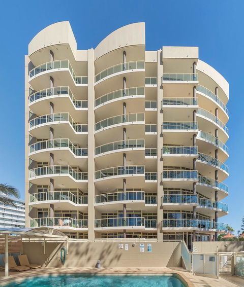 Northpoint Apartments - Accommodation Coffs Harbour 2