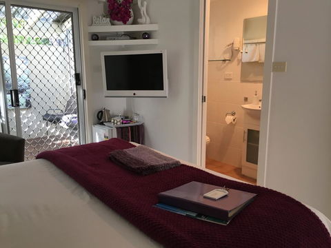 Nelson Bay Bed & Breakfast - Accommodation Coffs Harbour 21