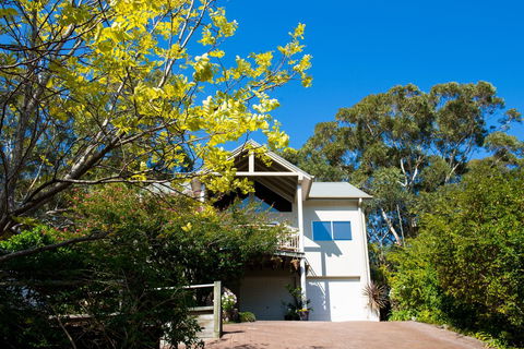 Nelson Bay Bed & Breakfast - Accommodation Coffs Harbour 1