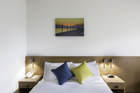 Metro Hotel Miranda - Accommodation Coffs Harbour 2