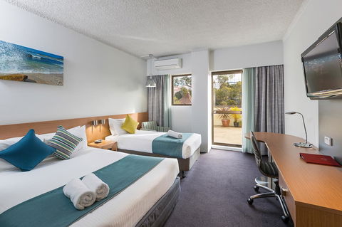 Metro Hotel Miranda - Accommodation Coffs Harbour 0