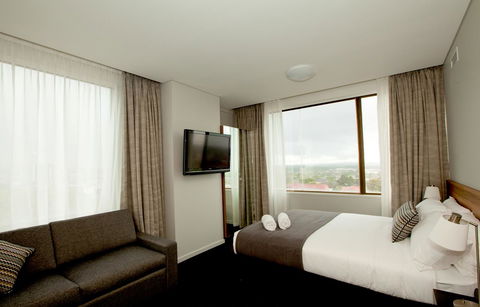 Metro Hotel Miranda - Accommodation Coffs Harbour 23