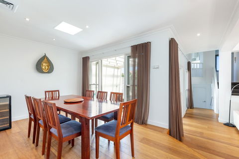 Kensington Self-Contained Modern House (89BROM) - Accommodation Coffs Harbour 6