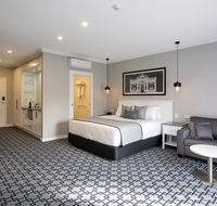 CH Boutique Hotel - Accommodation Coffs Harbour