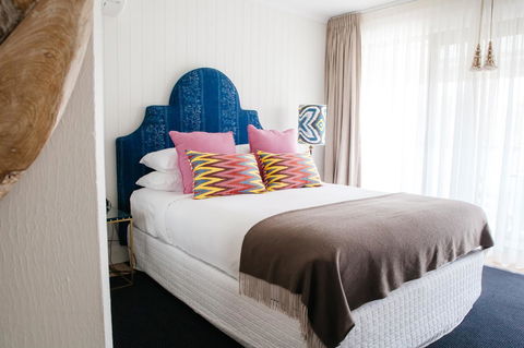 The Lord Byron - Accommodation Coffs Harbour 1