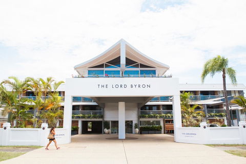 The Lord Byron - Accommodation Coffs Harbour 0