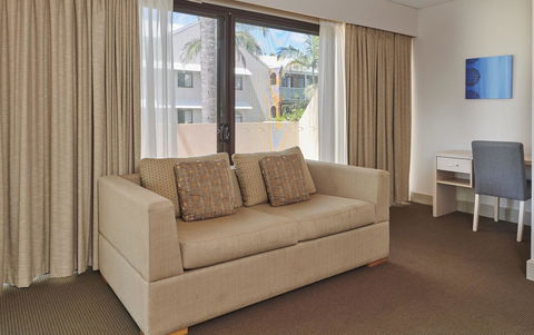 Waves Byron Bay - Accommodation Coffs Harbour 33