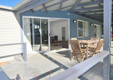Huskisson Holiday Motel Cabins - Accommodation Coffs Harbour 32