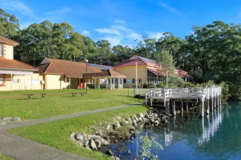 Huskisson Holiday Motel Cabins - Accommodation Coffs Harbour 11