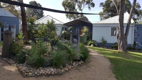 Huskisson Holiday Motel Cabins - Accommodation Coffs Harbour 33