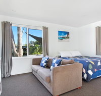 Huskisson Holiday Motel Cabins - Accommodation Coffs Harbour