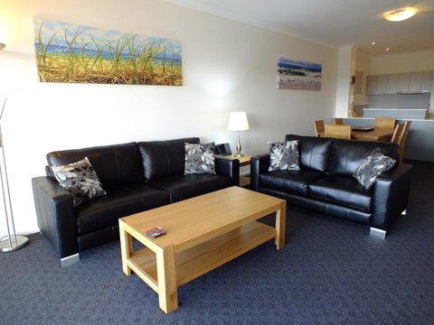 Pacific Marina Apartments - Accommodation Coffs Harbour 16