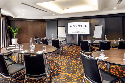 Novotel Sydney Darling Harbour - Accommodation Coffs Harbour 18