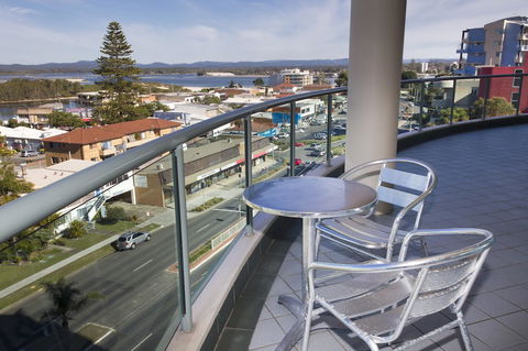 Sails Apartments - Accommodation Coffs Harbour 9