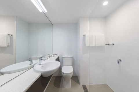 Travelodge Hotel Sydney Airport - Accommodation Coffs Harbour 1