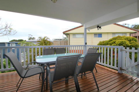 Anglesea, 17 Hodgson Street - Accommodation Coffs Harbour 5