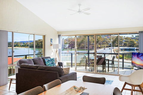 Sails Luxury Apartments Merimbula - Accommodation Coffs Harbour 31
