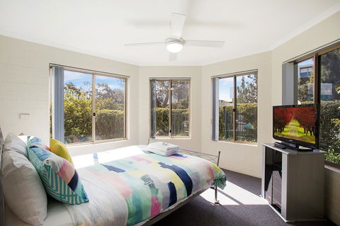 Sails Luxury Apartments Merimbula - Accommodation Coffs Harbour 8