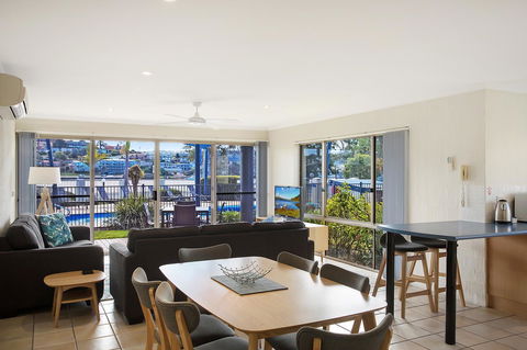 Sails Luxury Apartments Merimbula - Accommodation Coffs Harbour 11