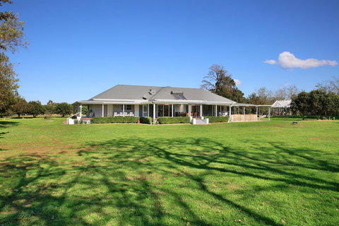 Terara Riverside Retreat - Accommodation Coffs Harbour 23