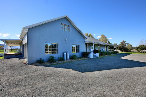 Terara Riverside Retreat - Accommodation Coffs Harbour 42