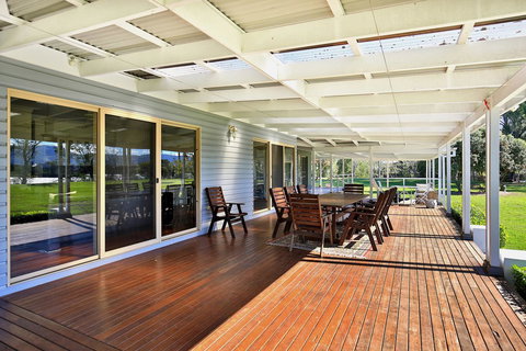 Terara Riverside Retreat - Accommodation Coffs Harbour 21